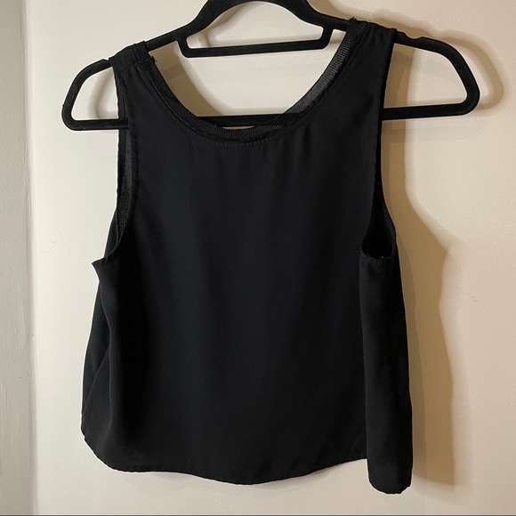Aritzia BABATON Black Crop Top - Picture 2 of 4
